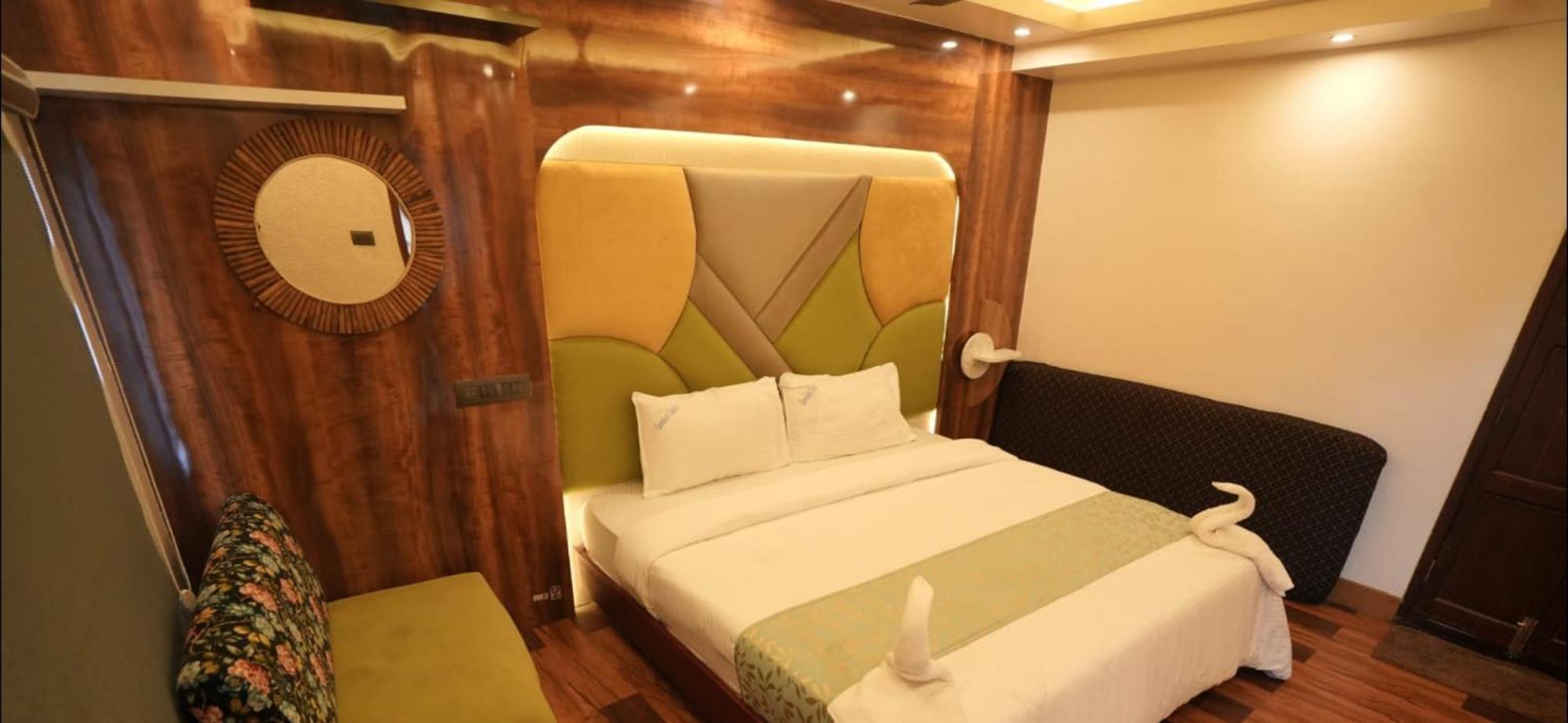 Готель Victoria Houseboats Alappuzha Екстер'єр фото